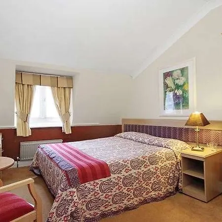 Kingswaypark Hotel At Park Avenue 
